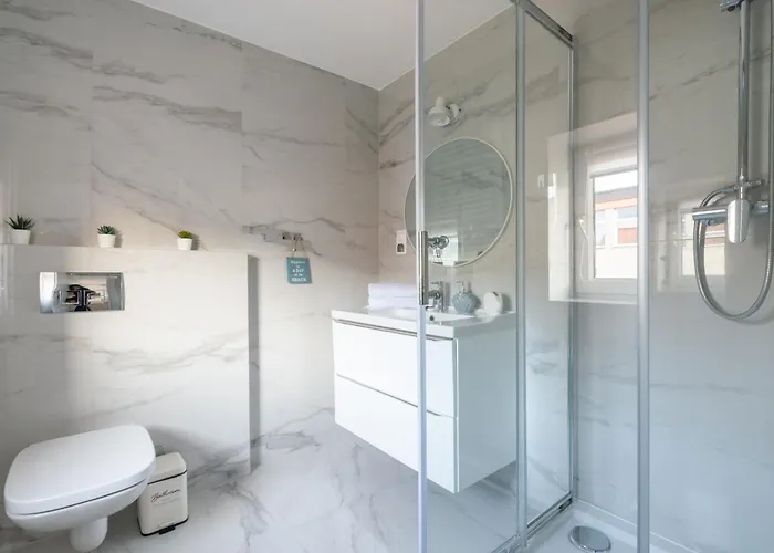 In Blue Wave 公寓 *